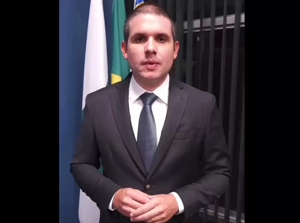 Deputado Federal Hugo Motta retira Projeto de Lei Complementar 40/2024 da pauta para debate mais profundo