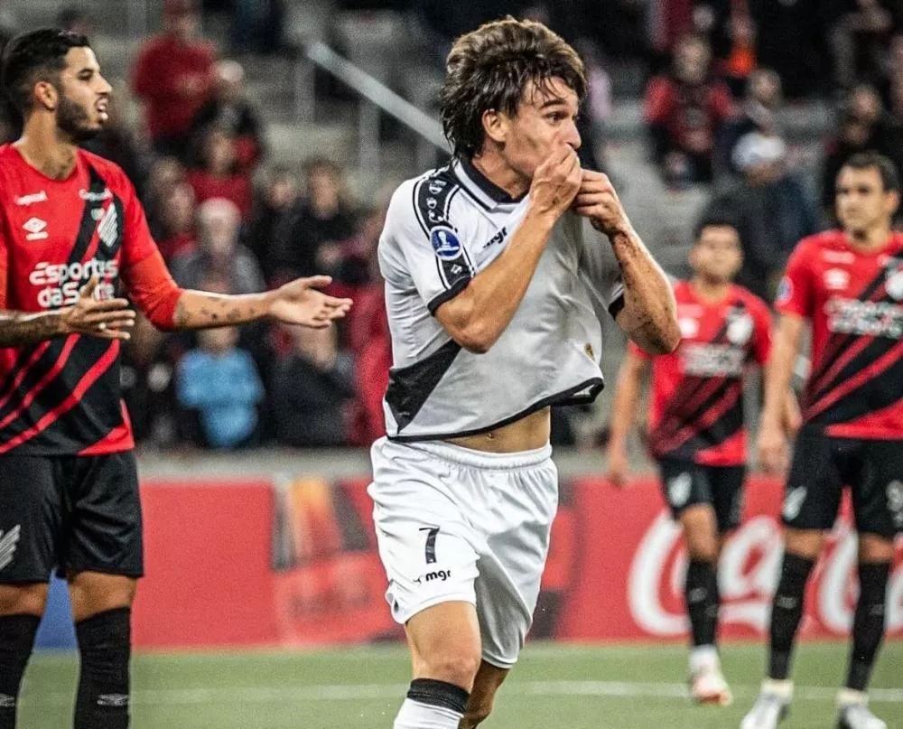 Athletico-PR é surpreendido pelo Danubio e perde os 100% na Sul-Americana