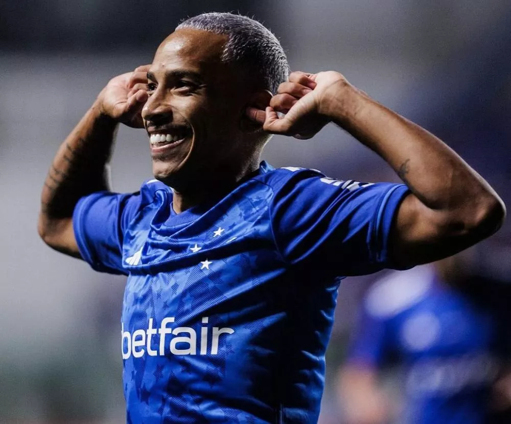 Cruzeiro vence Unión La Calera e segue vivo na Sul-Americana