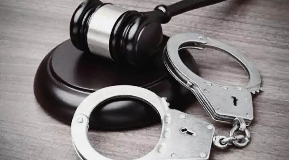 Polícia Militar cumpre mandado de prisão no bairro Jardim Queiroz, em Patos