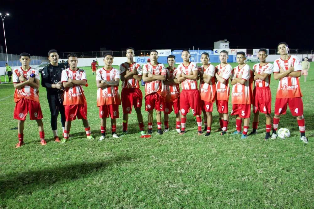 Equipe sub-20 do Esporte de Patos goleia o time da AABB por 8 x 0