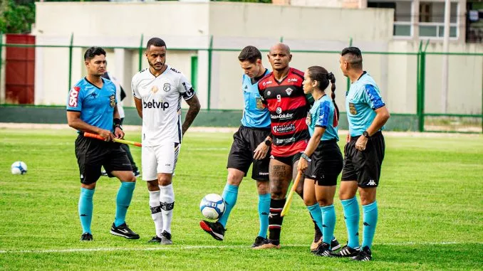 Thiaguinho marca duas vezes, Treze bate Atlético-CE e segue sobrando na Série D