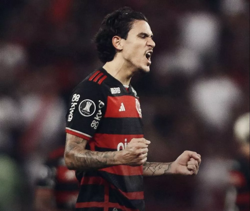 Flamengo faz o dever de casa, atropela o Millonarios, mas avança às oitavas da Libertadores como 2º do grupo