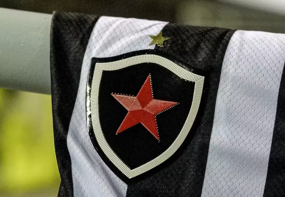 SAF no Botafogo-PB: clube negocia acordo por 15 anos e investimentos no profissional, na base e no CT