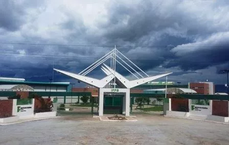 Sindicalista e professor critica governo Lula e fala que greve no IFPB continua