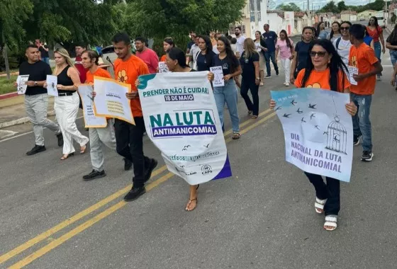 CAPS de Cacimba de Areia vai às ruas pela Luta Antimanicomial