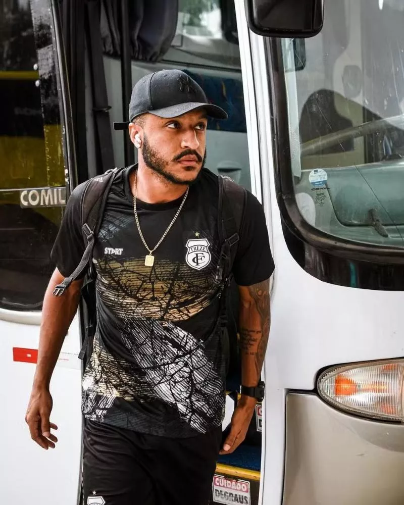 Remo avança na contratação do zagueiro Rafael Castro, capitão do Treze na Série D do Brasileirão