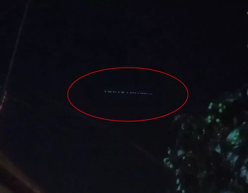 VÍDEO: Satélites da Starlink, de Elon Musk, são vistos no céu de Patos na noite desta quarta-feira (05) e assustam internautas; confira