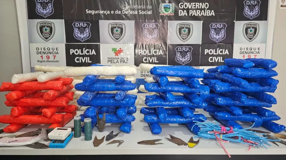 Polícia Civil apreende grande quantidade de explosivos que seriam utilizados em ataques a agências bancárias na Paraíba