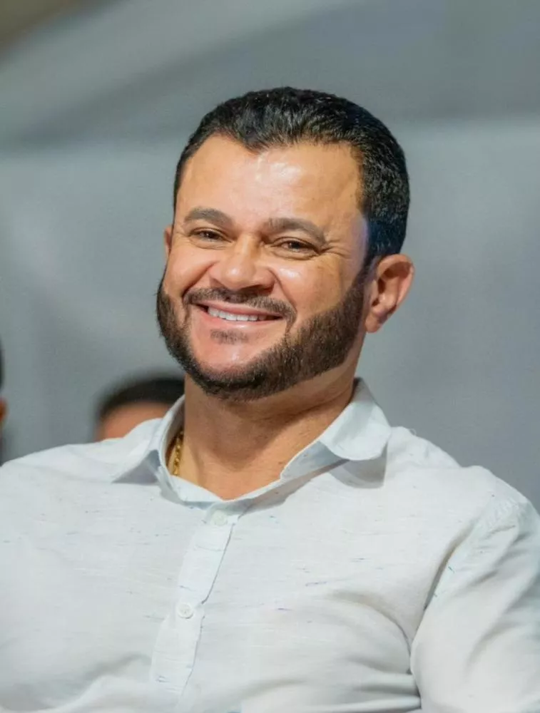 Pesquisa: Prefeito Côco de Odálio aparece na liderança em Tavares - VEJA OS NÚMEROS