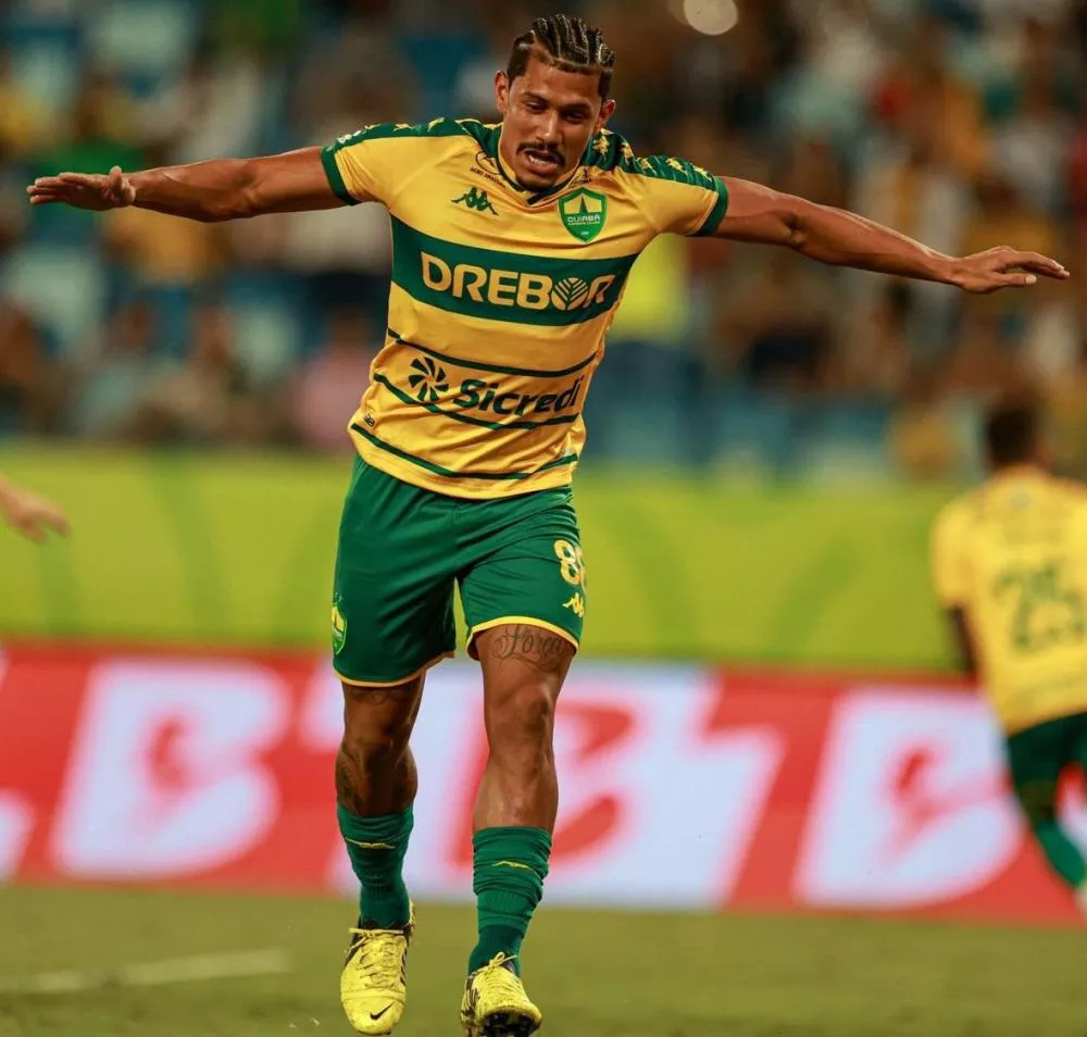 Cuiabá goleia o Fortaleza com dois a mais e deixa o Z4 do Brasileiro