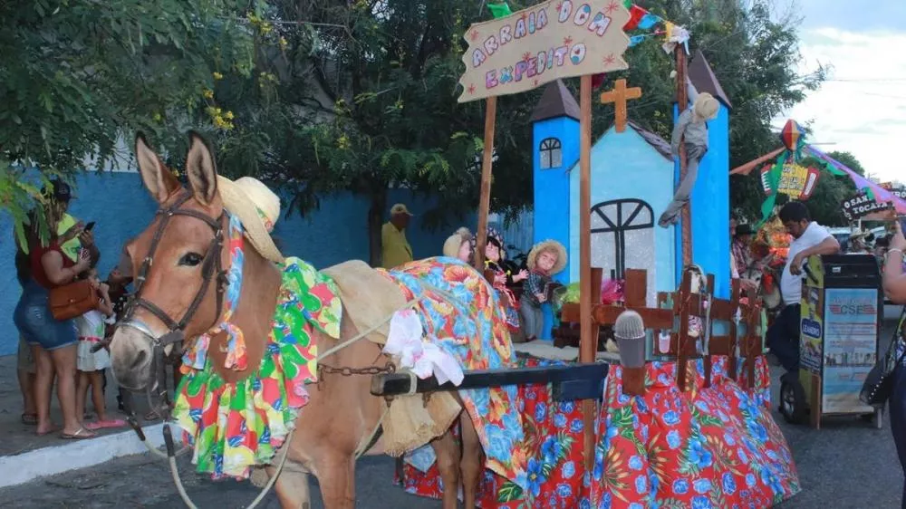 18º Passeio de Carroças acontece nesta terça-feira (18), em Patos