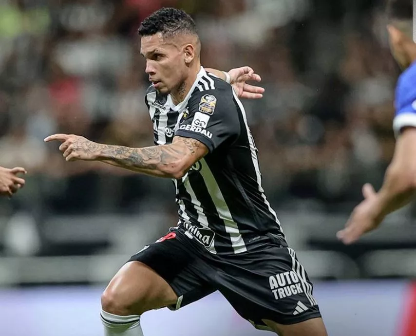 Paulinho volta e 'salva' Atlético-MG de mais uma derrota no Brasileirão após pintura do Fortaleza com Breno Lopes
