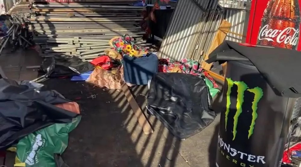 Proprietário de camarote no Terreiro do Forró reclama que empresa iniciou desmontagem sem aguardar retirada de pertences