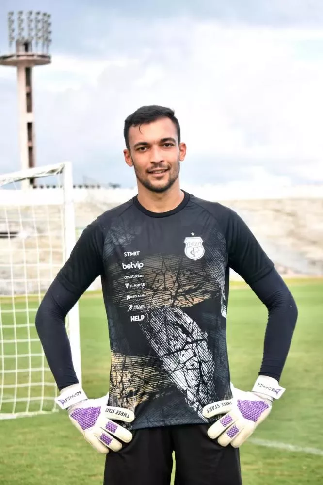 Filipe Garça deixa o Treze, e destino do goleiro deve ser a Ferroviária