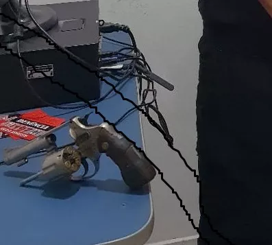 Polícia Militar prende homem armado que queria intimidar médica em hospital na Paraíba