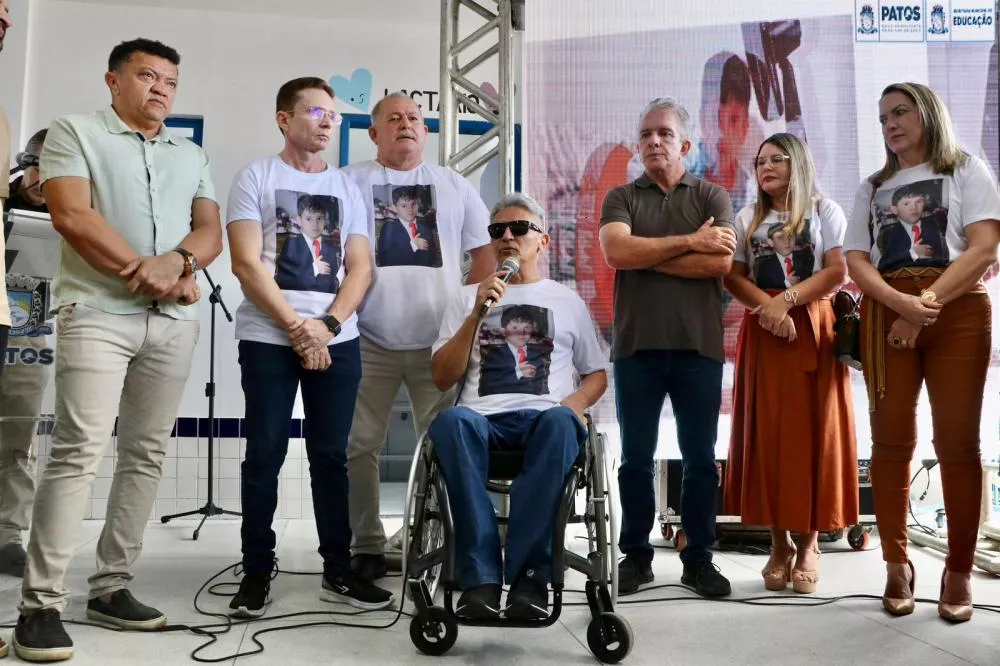 Prefeitura de Patos inaugura creche para 50 crianças no Alto da Tubiba e homenageia menino Gabriel de Sousa Medeiros Araújo, filho do Sargento Bené