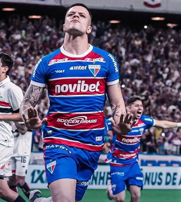 São Paulo é superado pelo Fortaleza e chega a 3º jogo sem vencer no Brasileirão