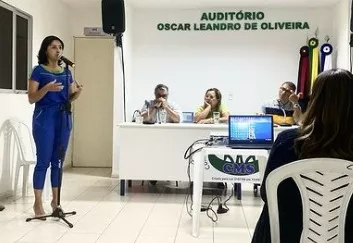  Direção Geral da Maternidade Dr. Peregrino Filho participa de reunião do Conselho Municipal de Saúde para discutir regionalização do SUS