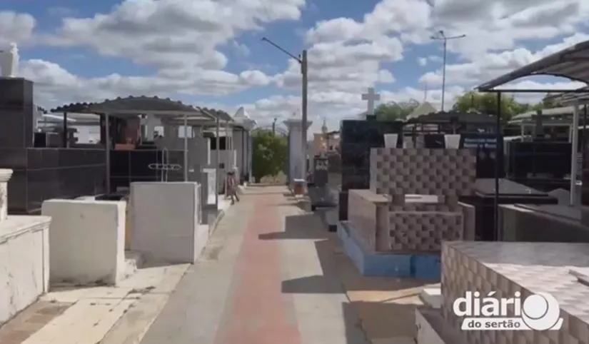 Crescem furtos de objetos em cemitério de Pombal; zeladora lamenta: “Nem os defuntos têm sossego”