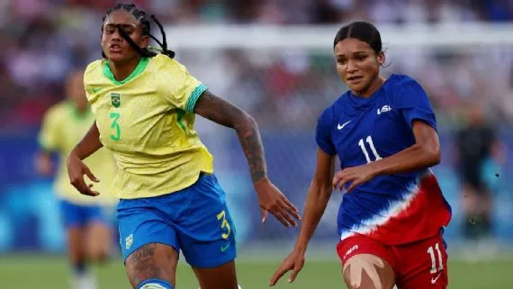 Brasil para novamente nos EUA, perde para maior algoz e fica com a prata no futebol feminino das Olimpíadas