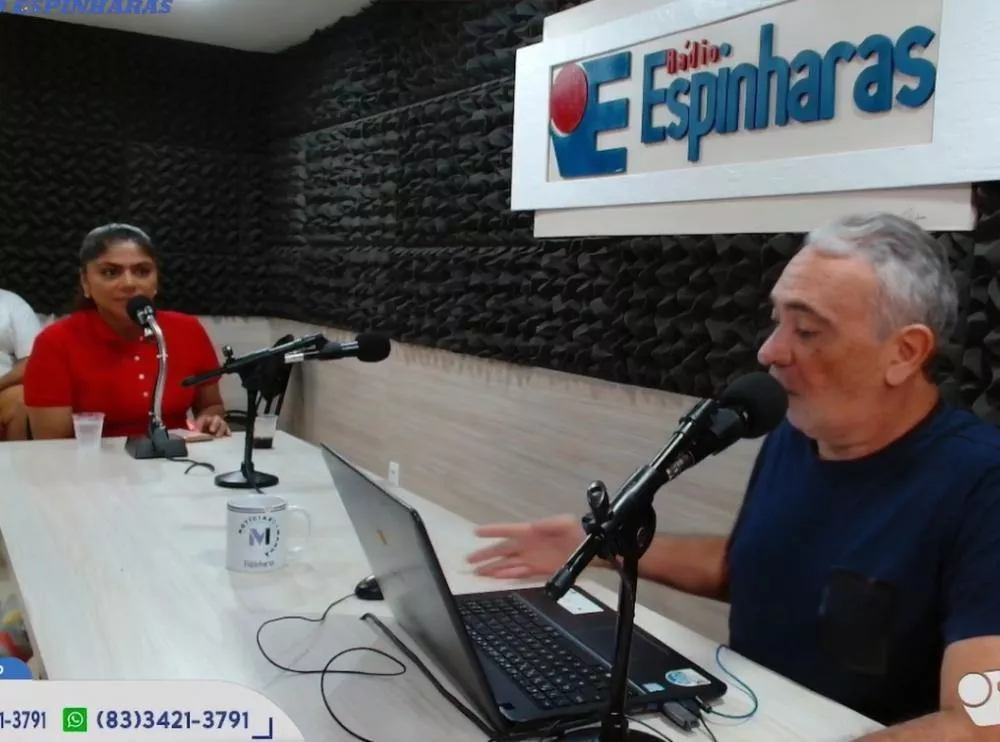 Em entrevista na Rádio Espinharas, Priscila Baronesa diz que questões pessoais pesaram em sua decisão de desistir de ser vice na chapa de Dr. Ramonilson