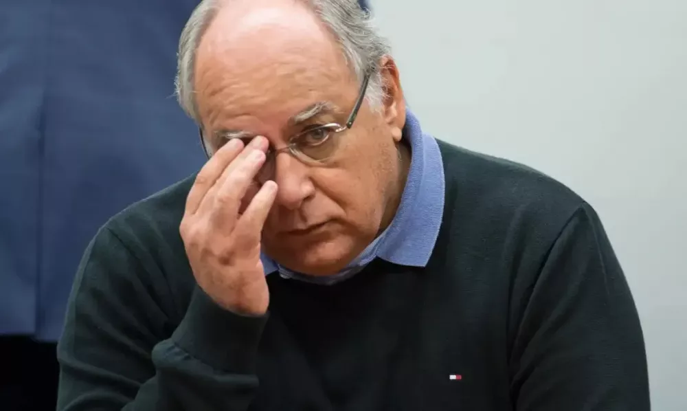 Ex-diretor da Petrobras, Renato Duque, é preso e transferido para o presídio de Benfica
