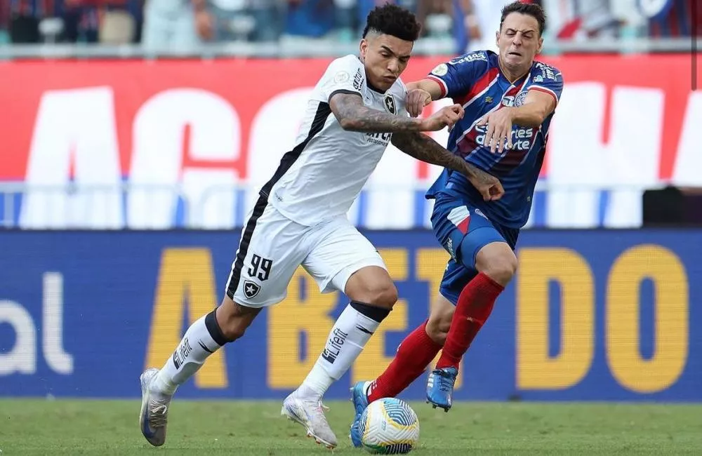 Botafogo amassa a trave, vê John virar herói, empata com o Bahia e deixa liderança do Brasileirão