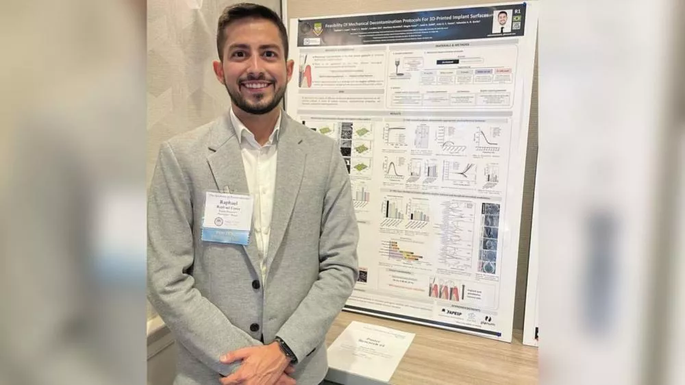 Patoense Raphael Cavalcante é premiado no Prêmio CAPES de Tese 2024 pela melhor tese de doutorado em Odontologia do país