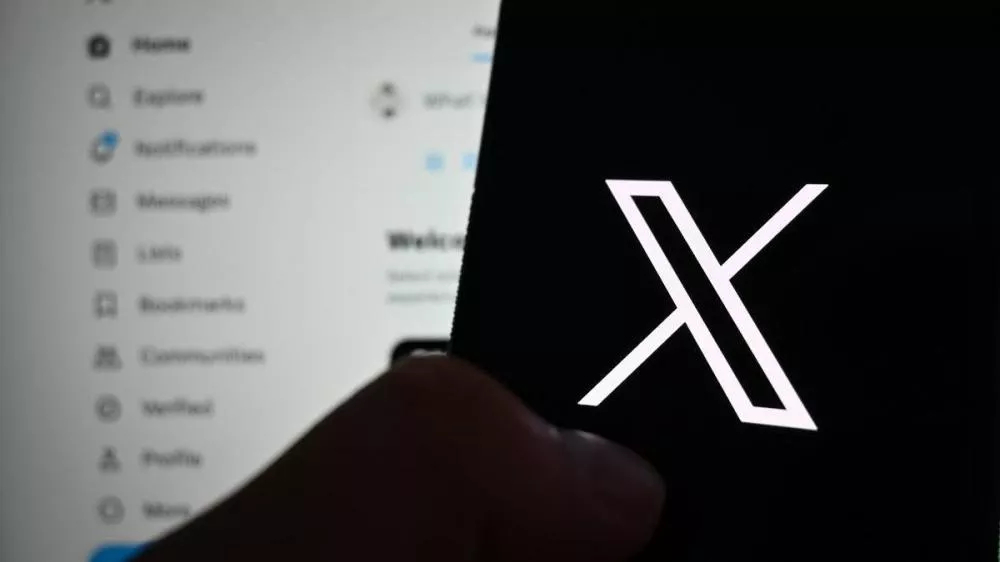 X, antigo Twitter, começa a ficar indisponível no Brasil após decisão de Moraes