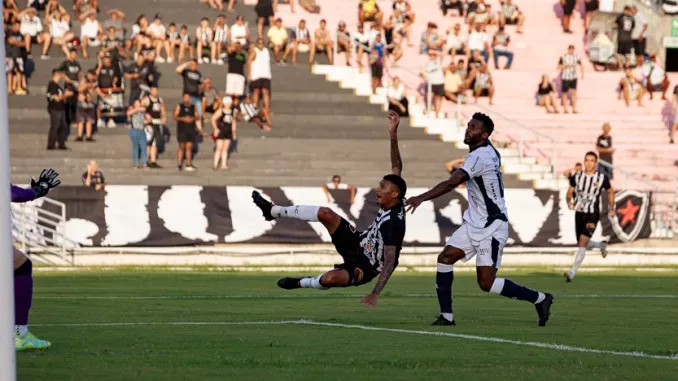 Botafogo-PB visita o Remo na abertura do quadrangular final da Série C