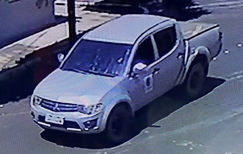 Carro utilizado em assalto em São José de Piranhas é localizado pela Polícia Militar em sítio na região do Vale do Piancó