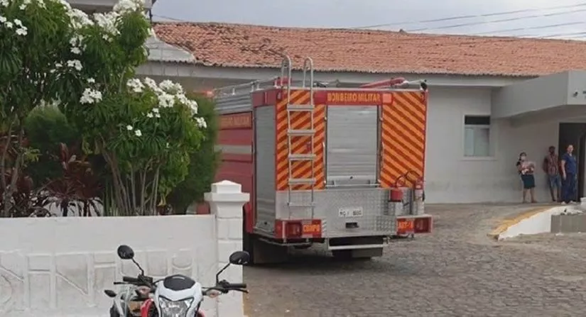 Princípio de incêndio atinge Hospital Distrital de Itaporanga neste domingo (08) e 12 pacientes são transferidos