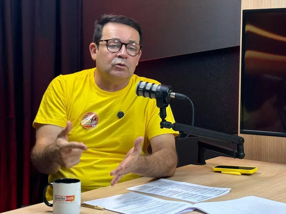Em entrevista ao PodCast Patos Online, candidato Ramonilson Alves diz que, se for eleito, renunciará ao salário de prefeito