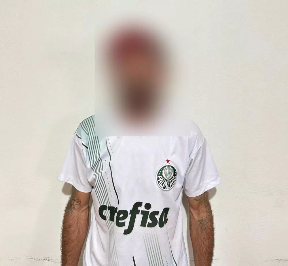 Polícia Civil prende homem por descumprimento de medida protetiva e destruição de bens da ex-companheira, em Conceição