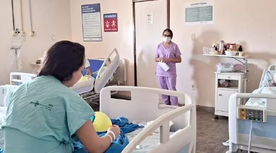  Setor de Psicologia da Maternidade de Patos promove rede de apoio para mães com bebês na UTI Neonatal