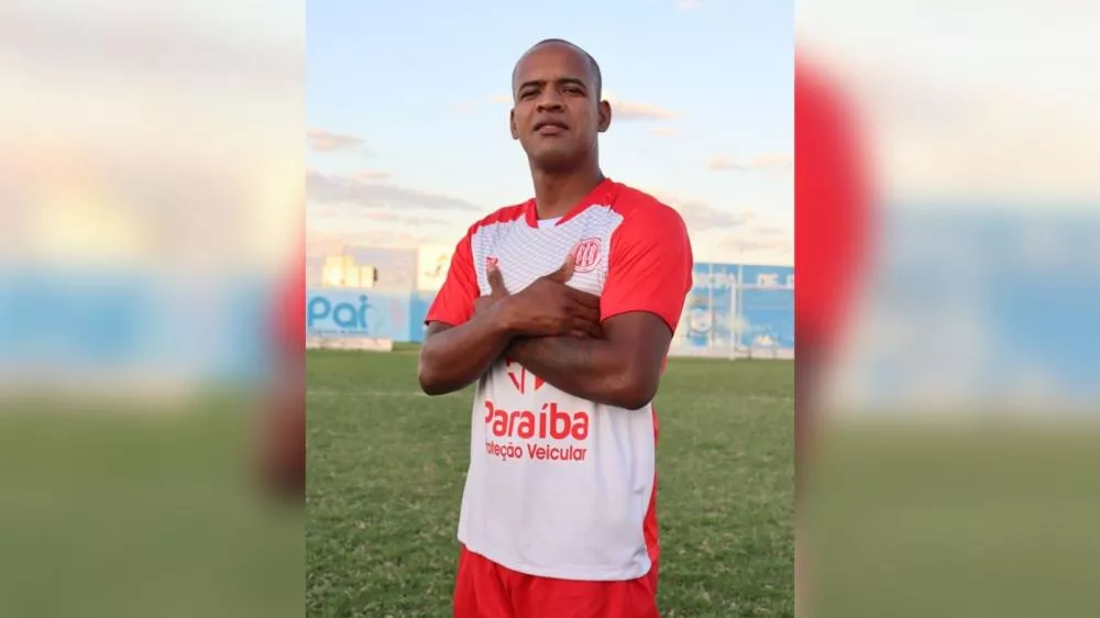 Volante Daniel Costa chega pra reforçar o Esporte de Patos na Segunda Divisão do Paraibano