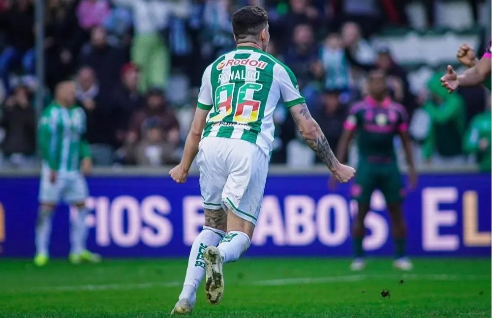 Juventude consegue virada relâmpago e mantém tabu de 19 anos do Fluminense em Caxias do Sul