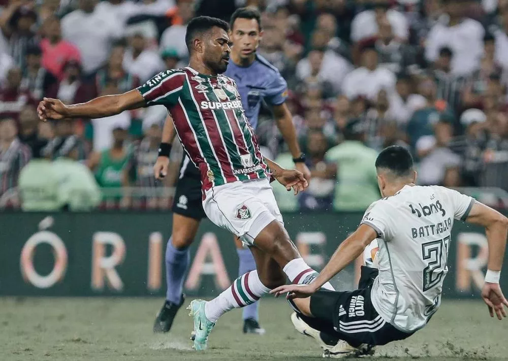 Fluminense marca no fim e sai na frente do Atlético-MG por vaga na semifinal da Libertadores