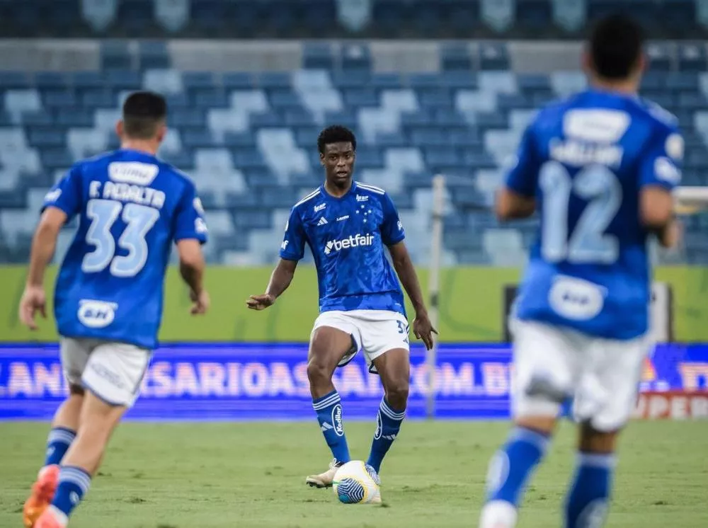 Cruzeiro poupa, empata com Cuiabá e chega ao terceiro jogo sem vencer fora de casa no Brasileirão