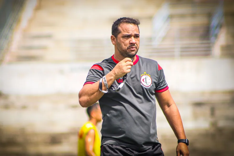 Campinense e Dico Woolley se aproximam de acerto para o Paraibano 2025