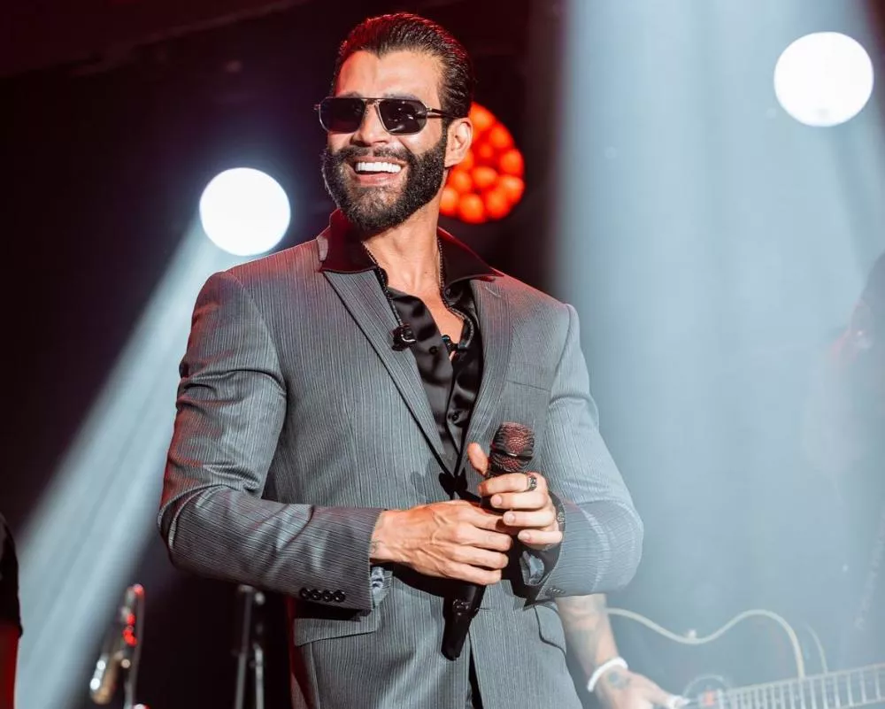 Nome de Gusttavo Lima é incluído em sistemas de PF, e cantor pode ser preso se voltar de Miami