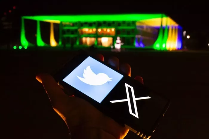 Moraes nega desbloqueio do X e condiciona retorno ao pagamento de multas