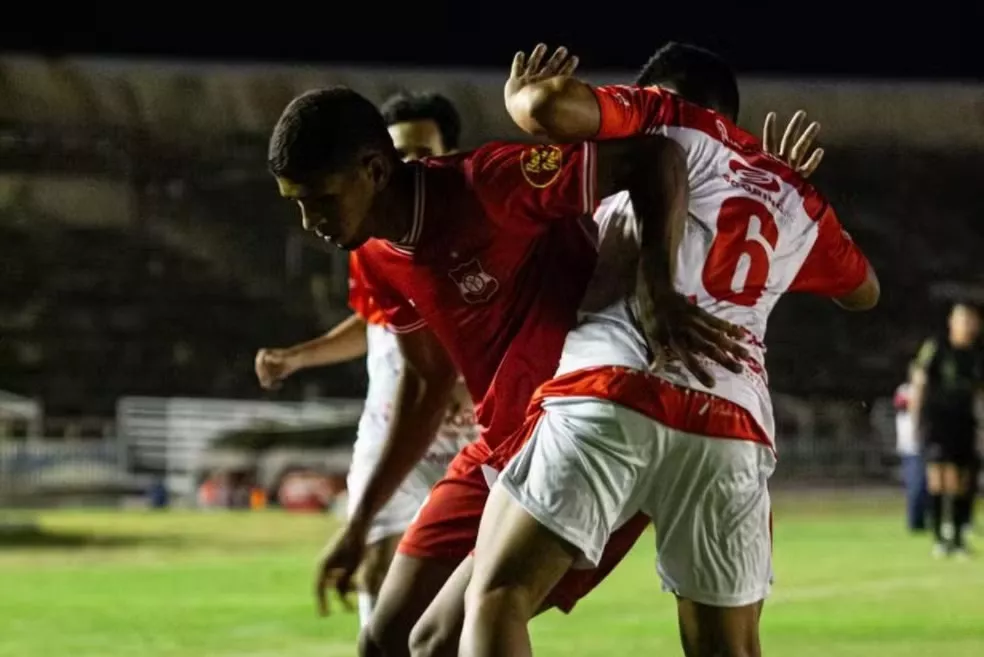 Auto Esporte e Esporte de Patos decidem título da 2ª divisão do Paraibano nesta quarta (09); saiba onde assistir
