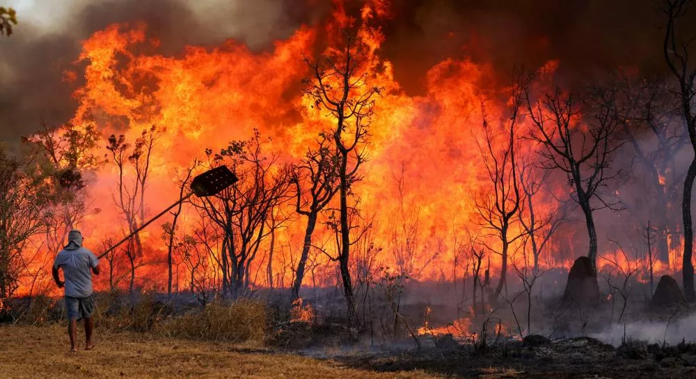 Queimadas já consumiram 22,38 mi de hectares em 9 meses no Brasil