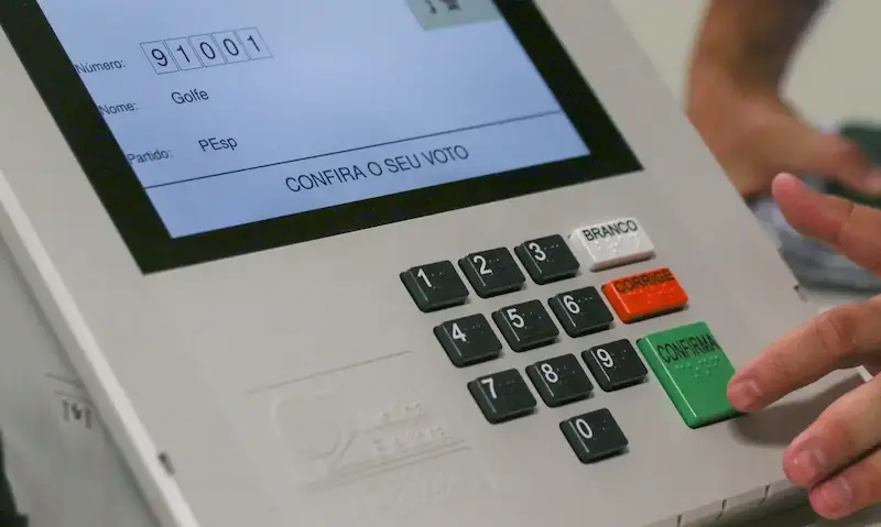 Número de prefeitos reeleitos em 2024 é o maior da história, diz confederação dos municípios