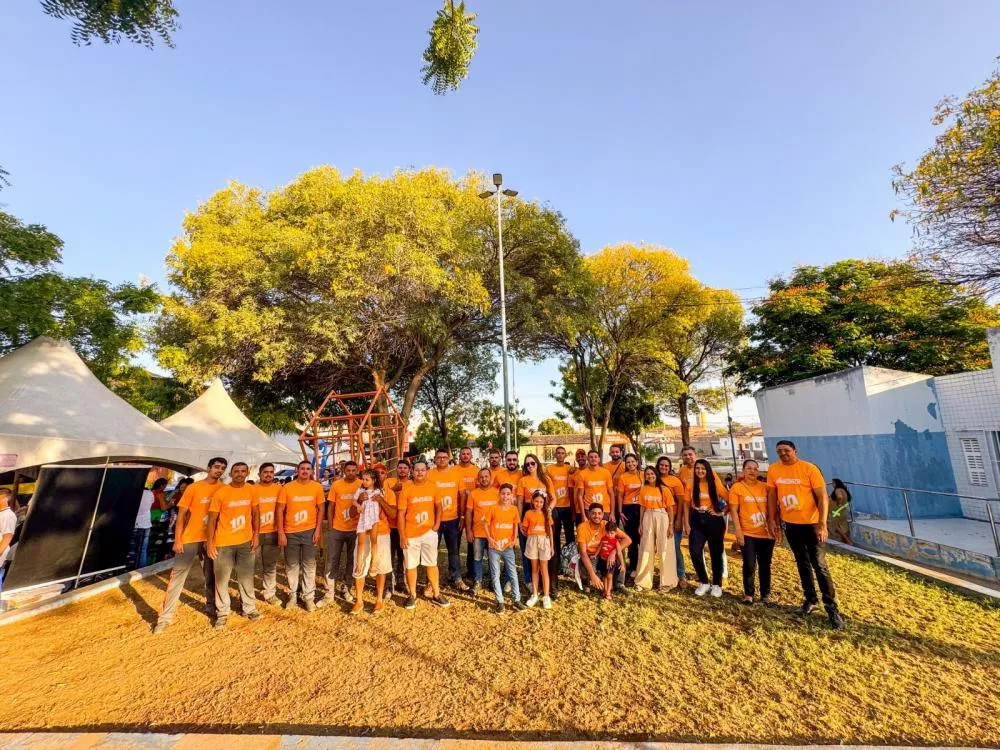 Em Patos: Alumacro Esquadrias realiza ação social para comemorar o Dia das Crianças e seus 10 anos de história