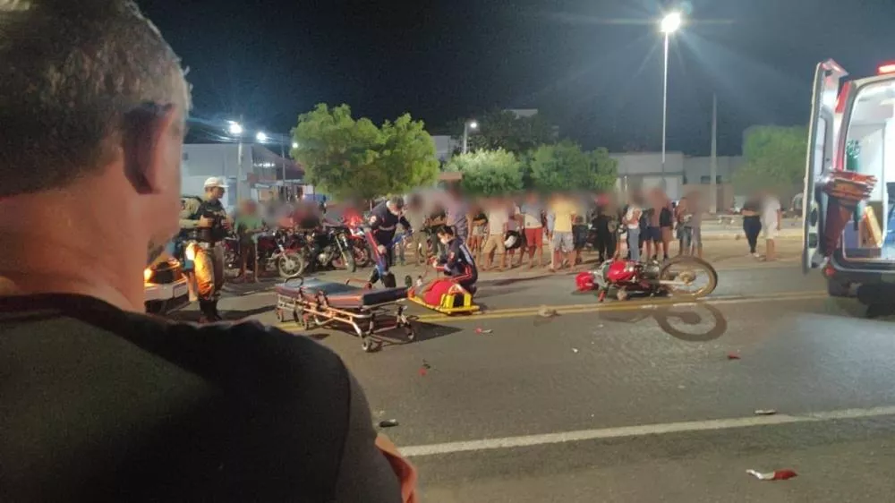 Motociclista fica gravemente ferido em colisão com carro na BR-361, em Patos
