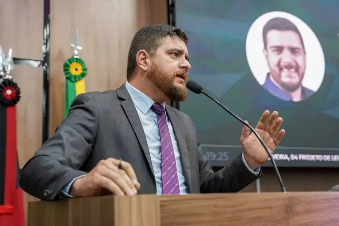 Jamerson Ferreira declara na tribuna que trabalho interno na Câmara não garante votos