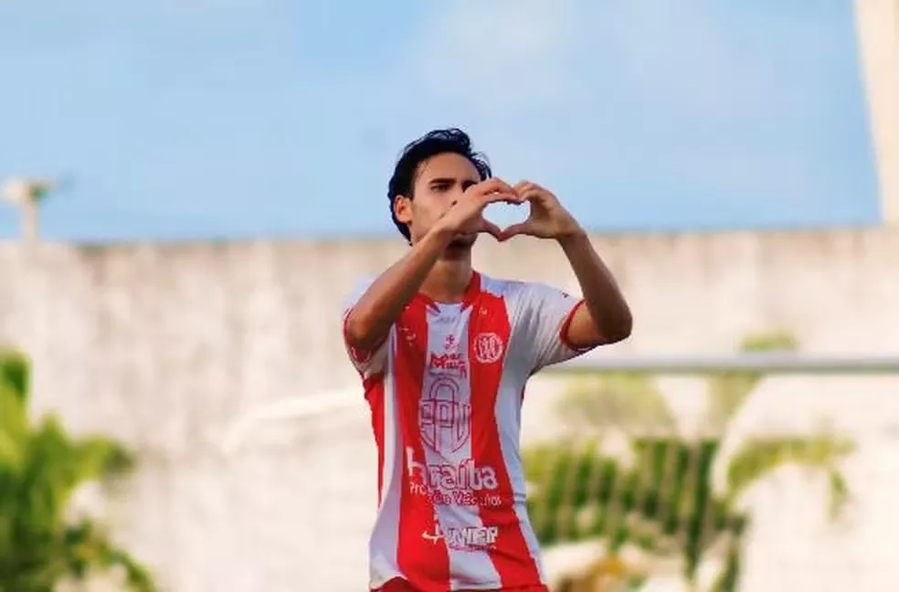 Destaque da 2ª divisão do Paraibano, Matheusinho retorna ao Sousa com mais bagagem